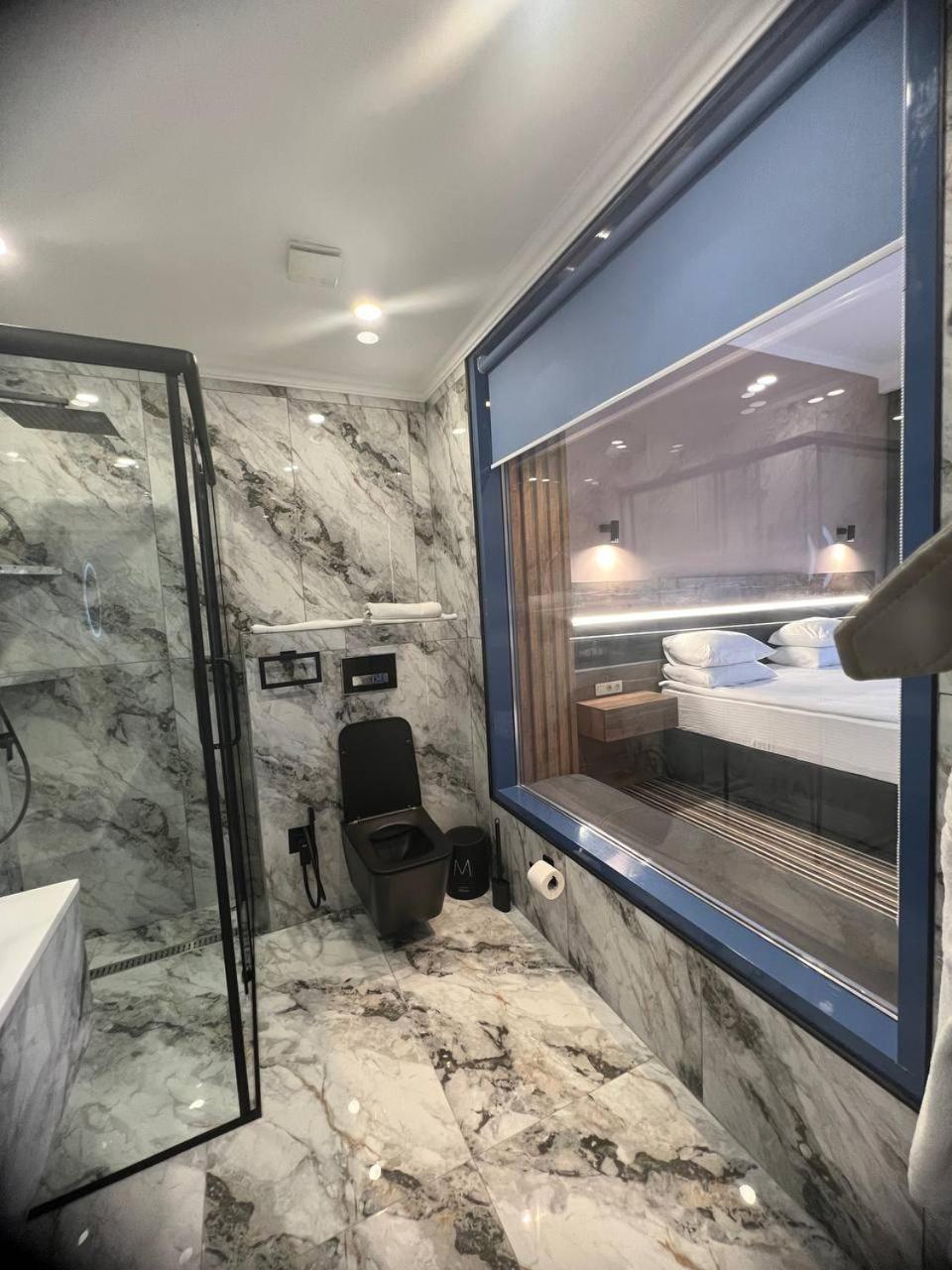 Sapar Standart Hotel Simkent Buitenkant foto