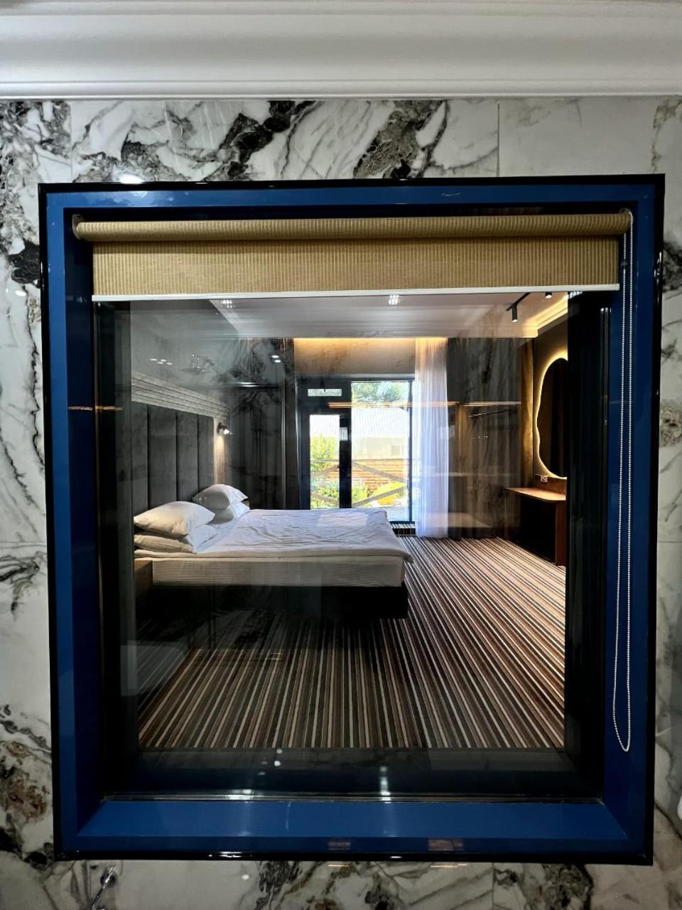Sapar Standart Hotel Simkent Buitenkant foto